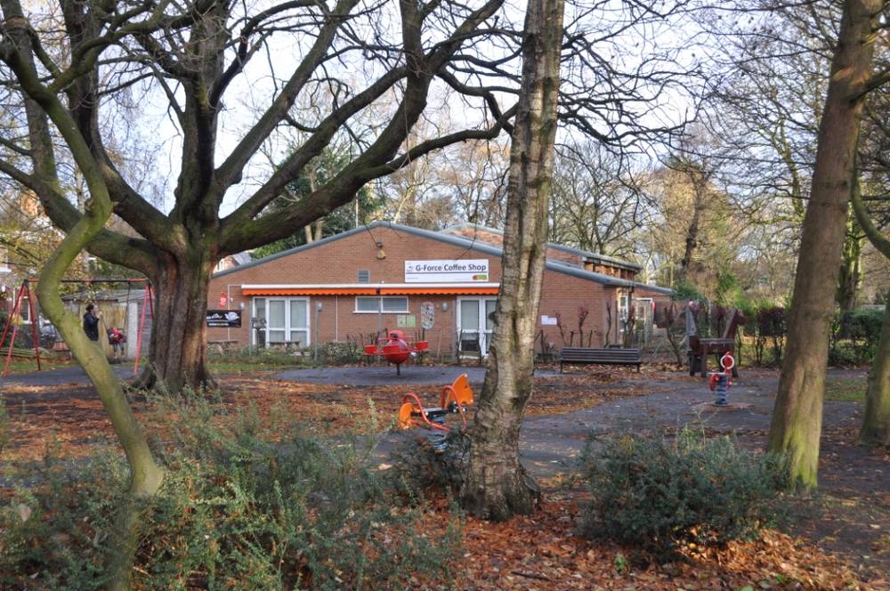 Bowdon Remembrance service