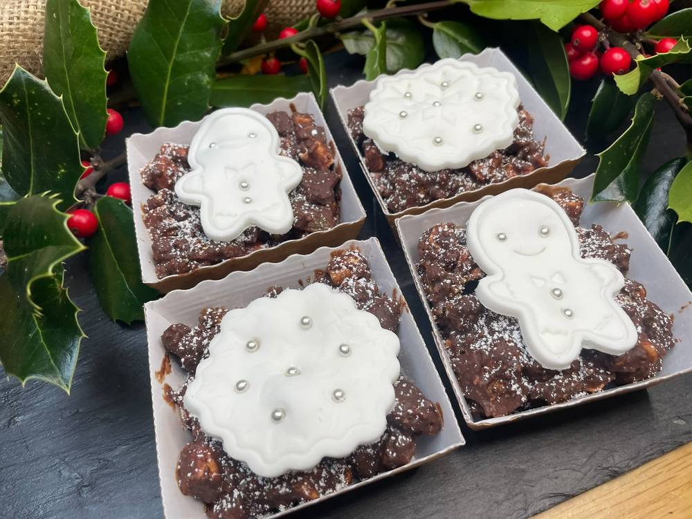 Christmas Bake Off with Knutsford Bake Club (children's categories)