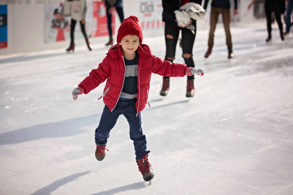 Christmas By The Sea free ice skating rink (free skate hire)
