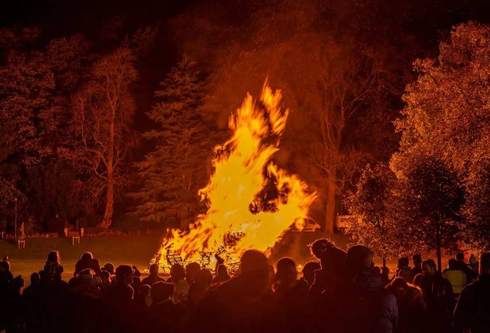 Congleton Rotary Bonfire and Fireworks Display