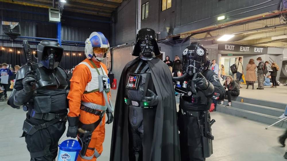 For the Love of the Force (independent Star Wars fan convention: cosplay, props, guests)