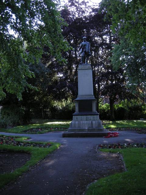 Hale Remembrance parade and service