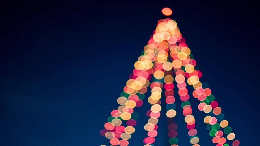 Romiley Christmas Light Switch-On