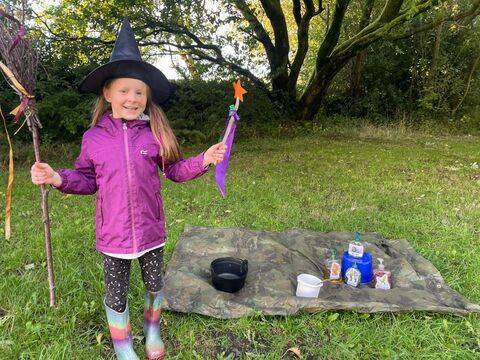 Wild Magic at The Hive (woodland school of magic)