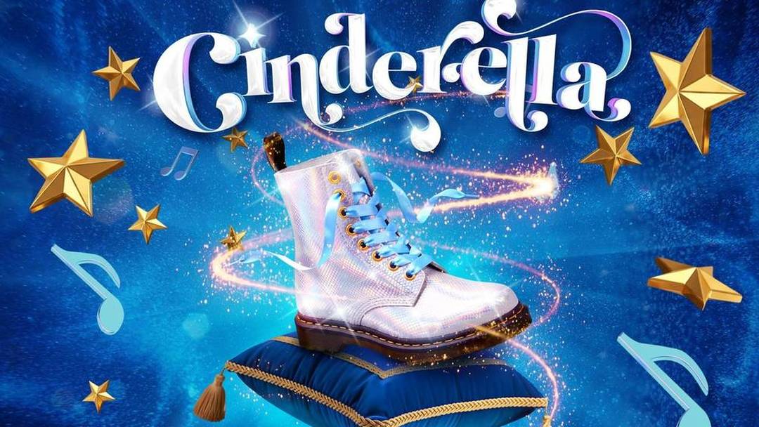 Cinderella (The Dukes Christmas show, Lancaster)