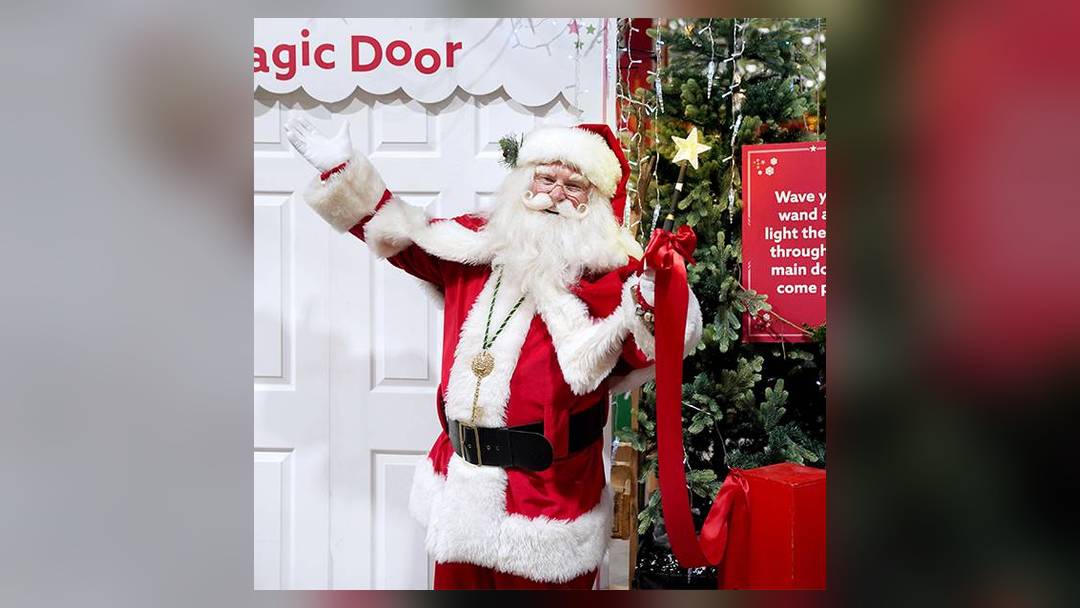 Santa's Grotto (North Pole village) at Dobbies Liverpool