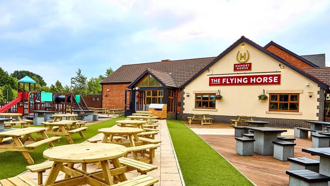 Breakfast or Dinner with Santa at The Flying Horse (Hungry Horse)