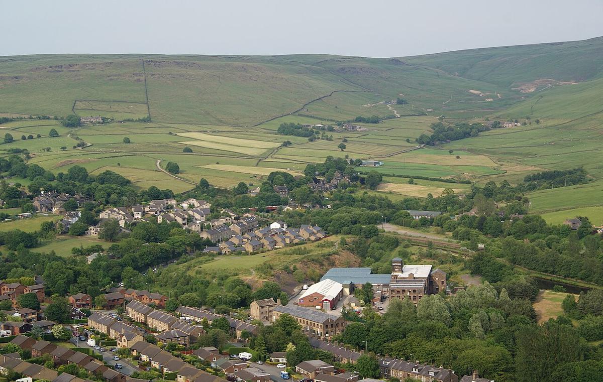 Diggle village